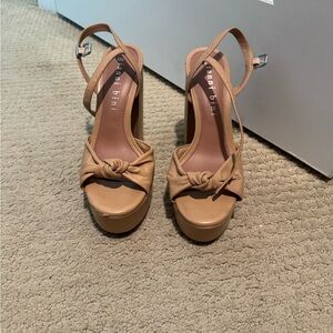 Gianni Bini Camel Platform Heels